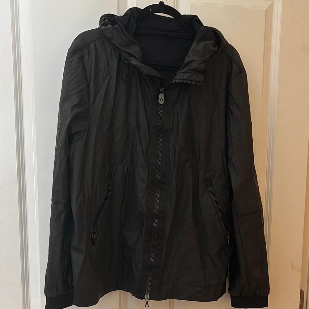 Peuterey Black Windbreaker Jacket Modern Design